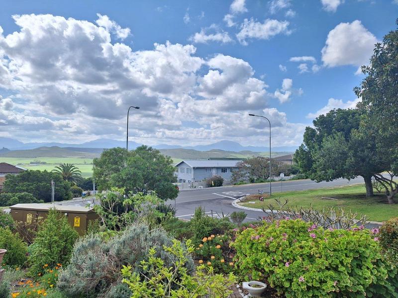 3 Bedroom Property for Sale in Fraaiuitsig Western Cape
